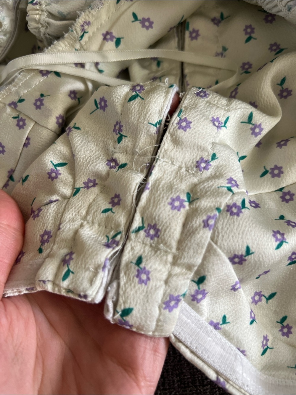 Princess Polly Light Green Floral Babydoll Cropped Tank Top Size XS/S - Picture 9 of 10